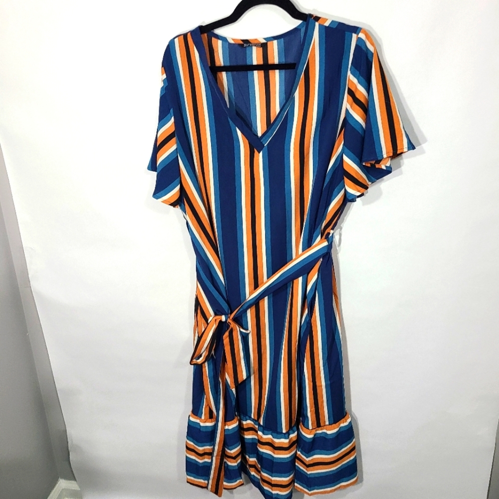 BloomChic Women's Size 14-16 Dress Mult-Color with Belt Midi‎